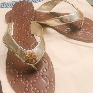 NEW Tory Burch gold Monroe